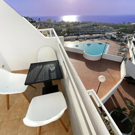 Penthouse 3 Bedrooms, Ocean View, Near Siam Park Апартаменты *