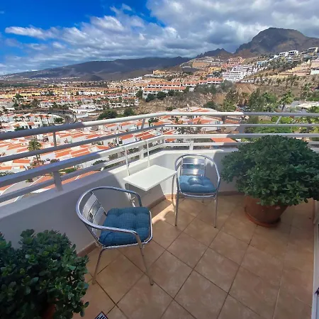 Апартаменты Penthouse 3 Bedrooms, Ocean View, Near Siam Park